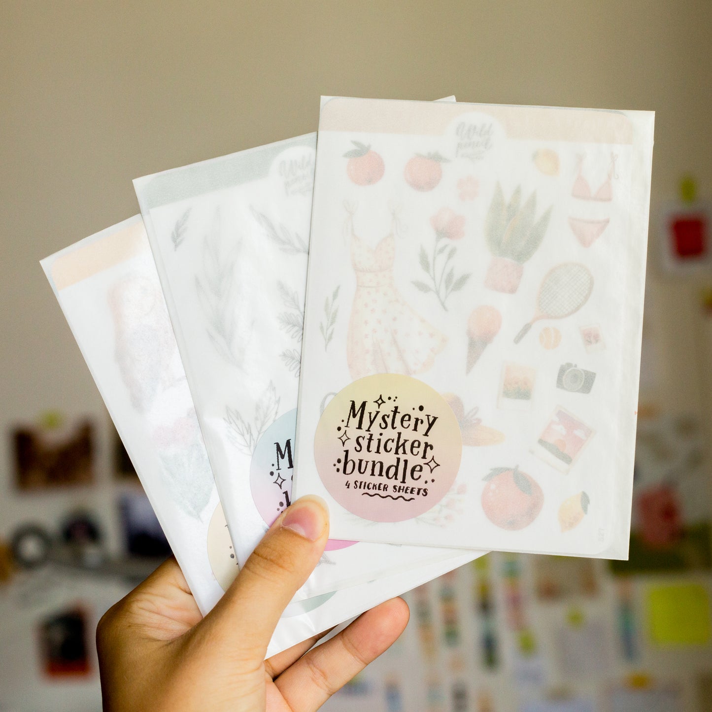 Mystery Bag — balíček čtyř náhodných samolepkových archů
