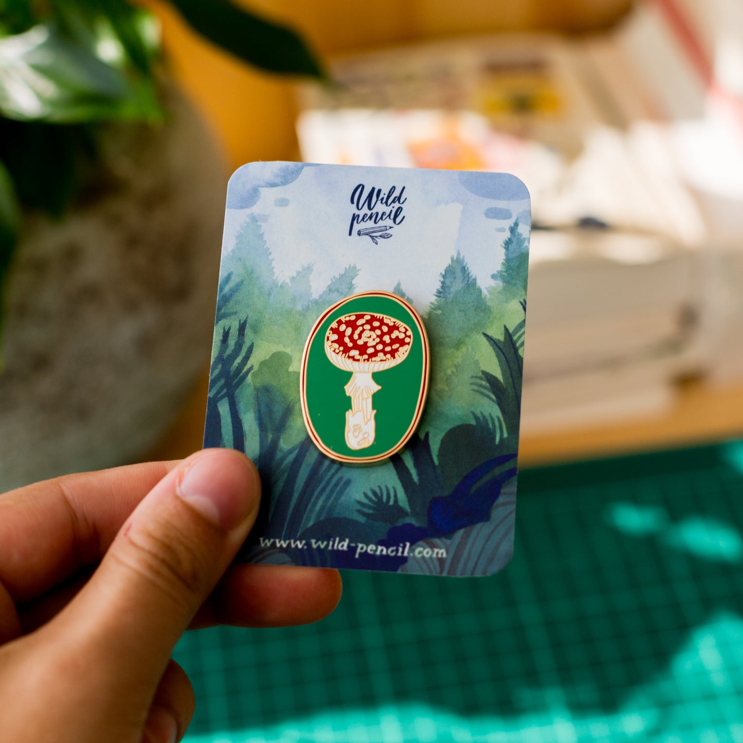 Enamel pin — Mushroom